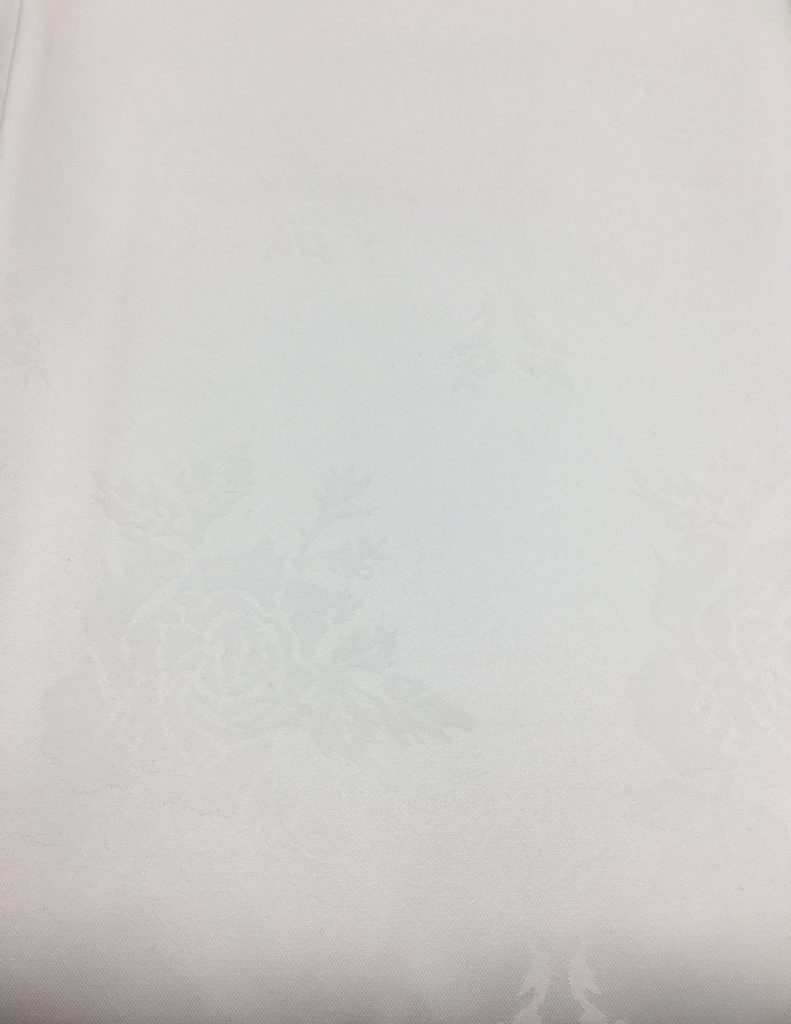 White Glitz Tablecloth 90