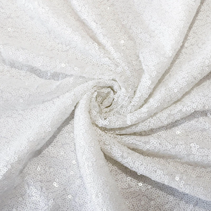 White Glitz Tablecloth 90