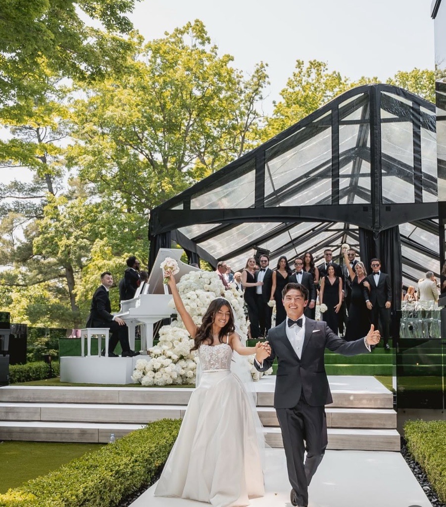 20LT Clear Fabric Black Frame