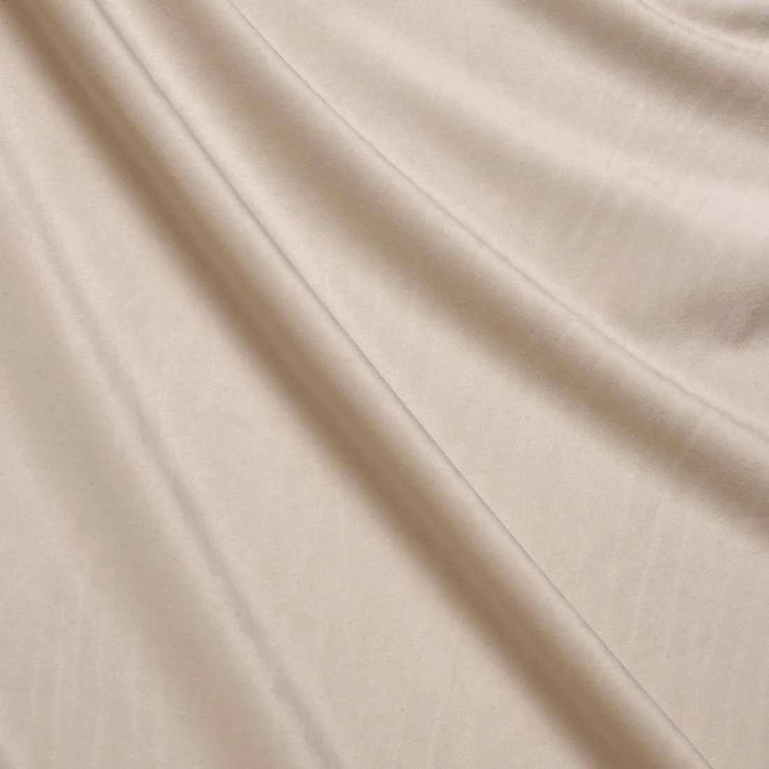 Cream Velvet Tablecloth 108"x156"