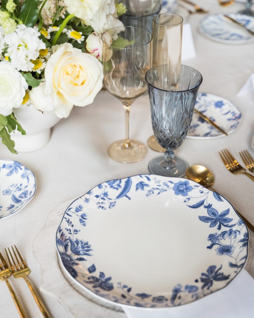 food presentation-Blue_
